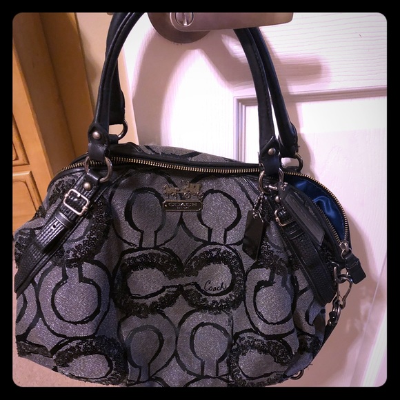 Coach Handbags - Coach Purse